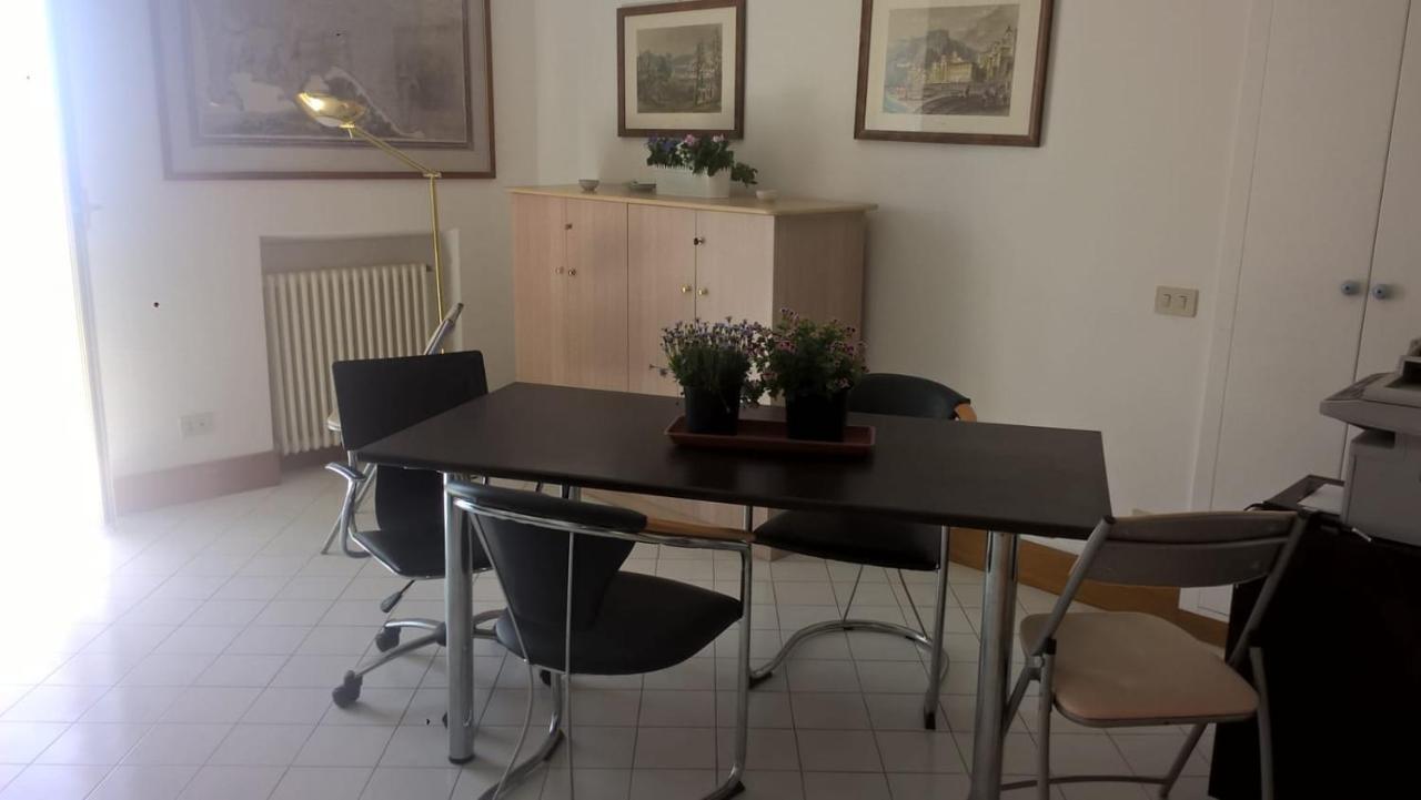 Apartamento Posillipo: Soggiorno D'Incanto Nápoles Exterior foto